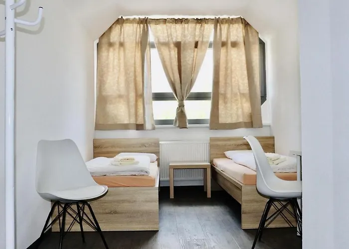 - Youth Hostel Innsbruck